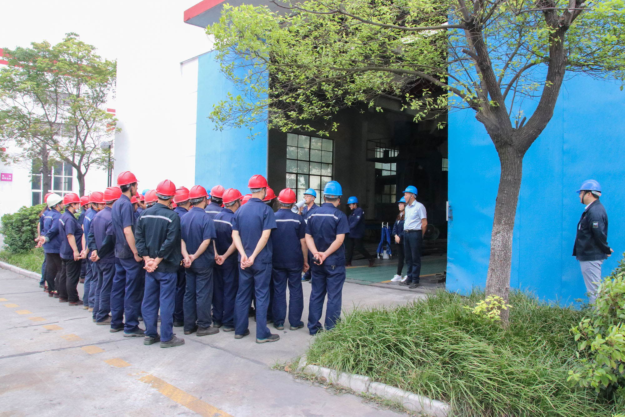 江蘇星火特鋼積極開展安全月系列活動(dòng)